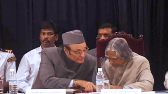 Karan Singh with Abdul Kalam small