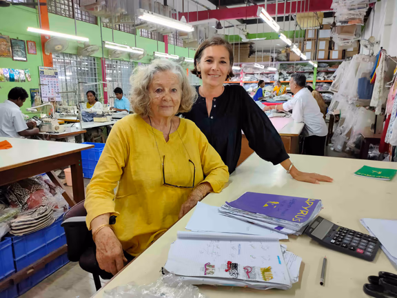 Liliana and Ambra at the Miniature workshop