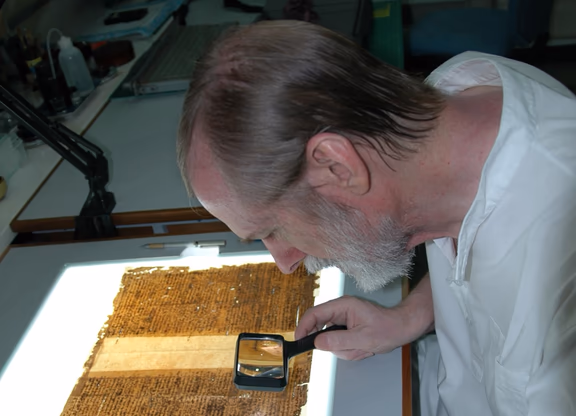 1 Richard deciphering a particularly difficult manuscript of Sri Aurobindo, now published in ‘Vedic and Philological Studies’