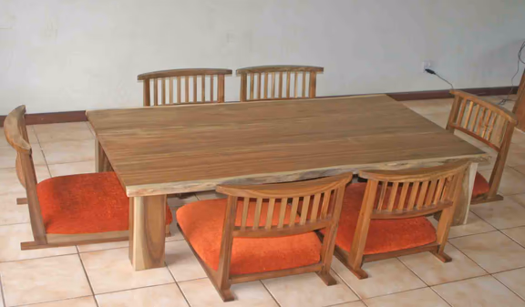 Low Dining Table with chairs