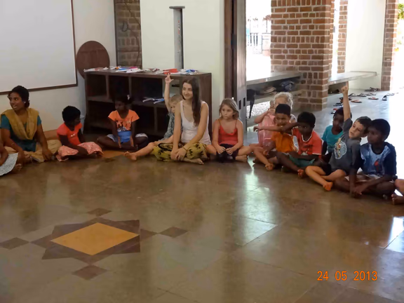Volunteering at Nandanam school